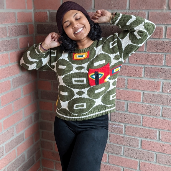 Hand Knitted Vintage Sweater - Picture 2 of 3